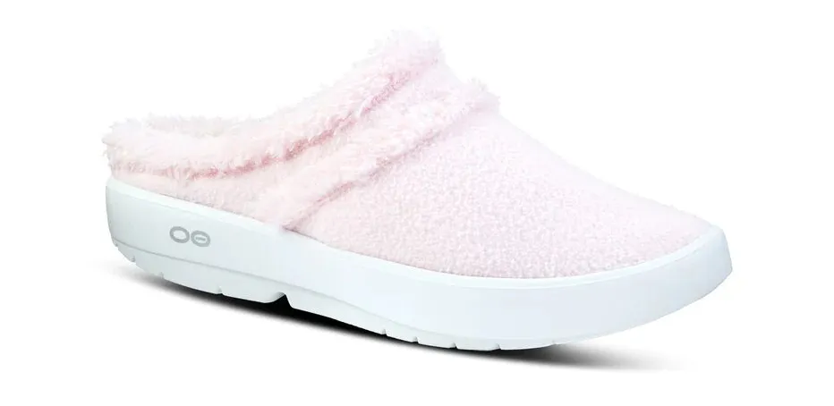 Oofos OOcoozie Shoes Women Sz 6.5 White Slip On Faux Fur Winter Shoes Comfort Women main image 2